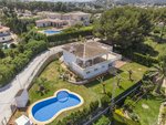 4 bedrooms House in Alicante, Spain No. 32723 - Image 30