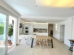 4 bedrooms Apartment in Marbella Golden Mile, Spain No. 3342 - Image 5