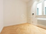 2 bedrooms Apartment in Ciutat Vella, Spain No. 33970 - Image 10