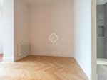 2 bedrooms Apartment in Ciutat Vella, Spain No. 33970 - Image 24