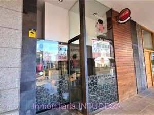 132m² Commercial property in Chartered Community of Navarre, Spain No. 34346
