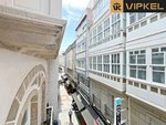 6 bedrooms Apartment in A Coruna, Spain No. 35175 - Image 3