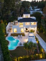 5 bedrooms Villa in Marbella, Spain No. 35601 - Image 6