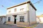 5 bedrooms Townhouse in Chartered Community of Navarre, Spain No. 37278 - townhouse in Spain