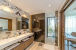 6 bedrooms Villa in Malaga, Spain No. 37294 - Image 21