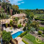 10 bedrooms House in La Quinta, Spain No. 37652 - Image 15