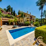 10 bedrooms House in La Quinta, Spain No. 37652 - Image 25