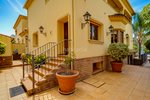 10 bedrooms House in La Quinta, Spain No. 37652 - Image 30