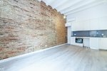 2 rooms Apartment in Barcelona, Spain No. 400 - Image 4