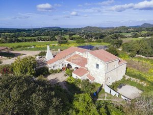 8 bedrooms House in Ferreries, Spain No. 4035