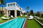 4 bedrooms Villa in Estepona, Spain No. 40977 - villa in Spain