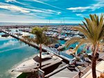 4 bedrooms Villa in Estepona, Spain No. 40977 - Image 19