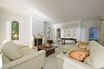 5 bedrooms Villa in Marbella, Spain No. 41789 - Image 11