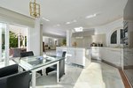 5 bedrooms Villa in Marbella, Spain No. 41789 - Image 18