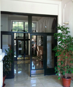2 bedrooms Commercial property in Madrid, Spain No. 4202 - commercial property in Spain