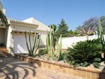 4 bedrooms Villa in La Nucia, Spain No. 4310 - Image 9