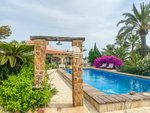 4 bedrooms Villa in Benissano, Spain No. 4359 - Image 6