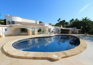 3 bedrooms Villa in Benissano, Spain No. 4420