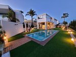 4 bedrooms Villa in Malaga, Spain No. 44385 - Image 4