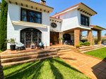 5 bedrooms Villa in Torrevieja, Spain No. 4465 - villa in Spain