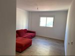 5 bedrooms Apartment in Burjassot, Spain No. 4480 - Image 2