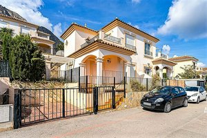 3 bedrooms Townhouse in Polop, Spain No. 4535