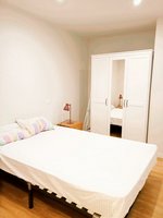 4 bedrooms Apartment in Barcelona, Spain No. 4549 - Image 4