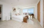 3 bedrooms Villa in Fuengirola, Spain No. 45548 - Image 4