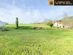 3750m² Land in Brion, Spain No. 45560 - Image 2