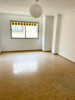 4 bedrooms Apartment in Valencia, Spain No. 4558 - Image 13