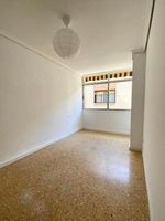 4 bedrooms Apartment in Valencia, Spain No. 4558 - Image 15