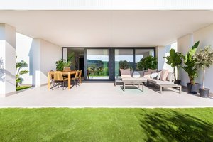 3 bedrooms Apartment in Estepona, Spain No. 4575