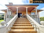 4 bedrooms House in Mesia, Spain No. 46145 - Image 2
