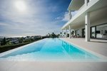 8 bedrooms Villa in Malaga, Spain No. 47428 - Image 2