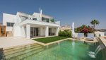 4 bedrooms Villa in Estepona, Spain No. 4775 - villa in Spain