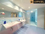 5 bedrooms House in Bergondo, Spain No. 48521 - Image 45