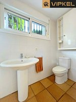 5 bedrooms House in Bergondo, Spain No. 48521 - Image 48