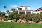 3 bedrooms Villa in Estepona, Spain No. 50076 - Image 2