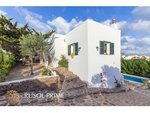 4 bedrooms Villa in Mahon, Spain No. 5018 - Image 2