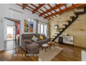 3 bedrooms Townhouse in Mahon, Spain No. 5045