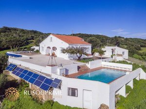 3 bedrooms Villa in Mahon, Spain No. 5049