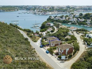 3 bedrooms Villa in Mahon, Spain No. 5071