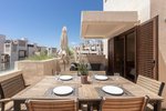 2 bedrooms Penthouse in Estepona, Spain No. 51472 - Image 2