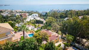3 bedrooms Villa in Mijas, Spain No. 52419