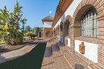 4 bedrooms Villa in Marbella, Spain No. 52938 - Image 6