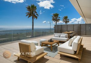 4 bedrooms Villa in Estepona, Spain No. 5401