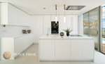 4 bedrooms Villa in Estepona, Spain No. 5401 - Image 11
