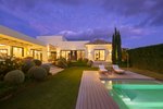 5 bedrooms Villa in Nueva Andalucia, Spain No. 5408 - Image 5