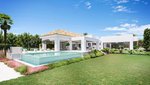 4 bedrooms Villa in Estepona, Spain No. 5413 - villa in Spain