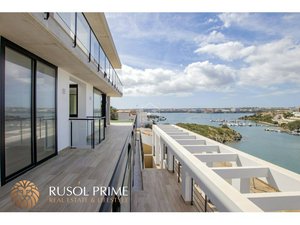 4 bedrooms Villa in Mahon, Spain No. 5422
